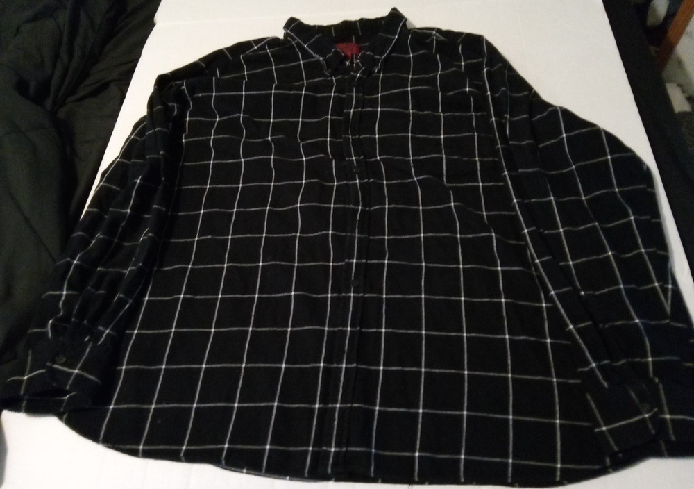 The Foundry Size 5Xl Black And White Square Pattern Long Sleeve Button Up Shirt